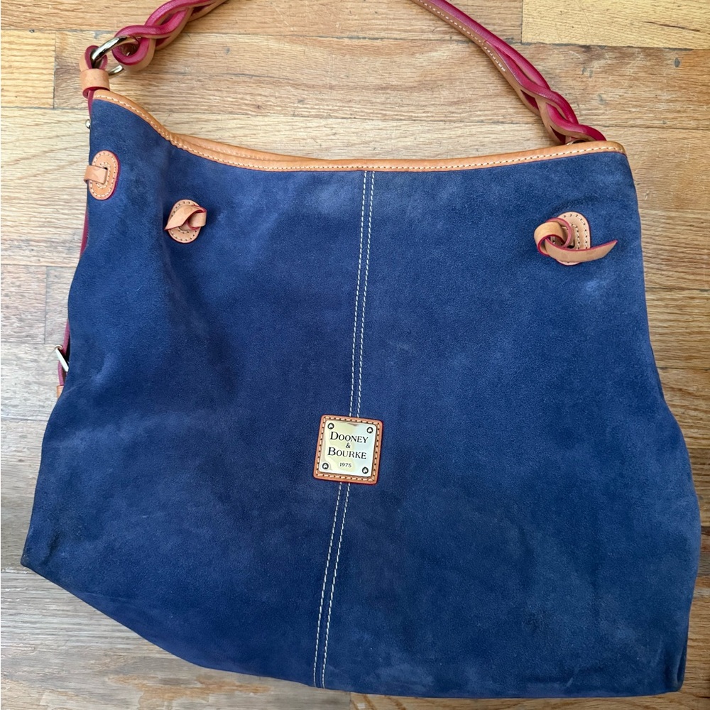 Dooney & Bourke Bag